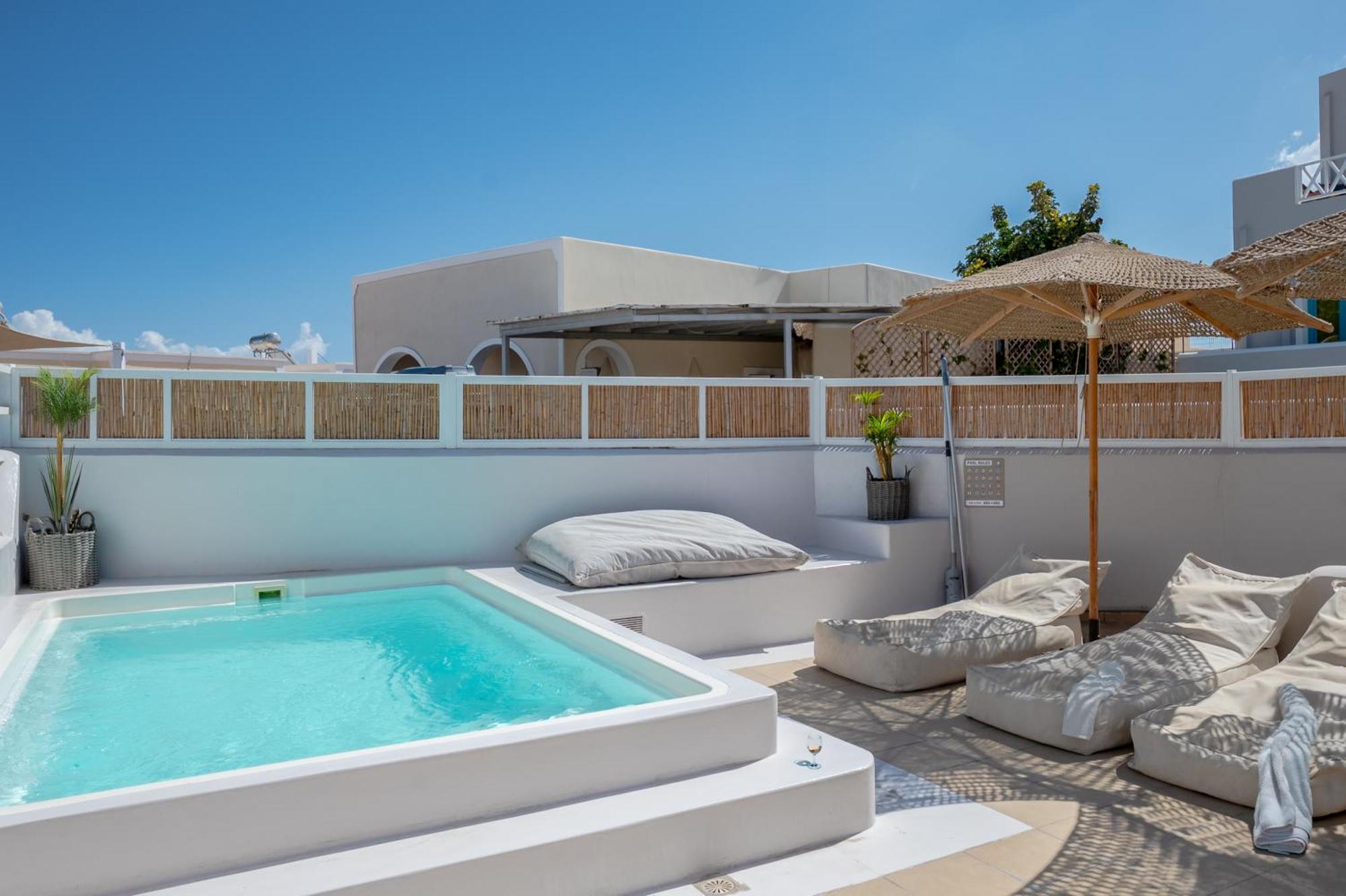 Otel Aldea Karterados (Santorini)