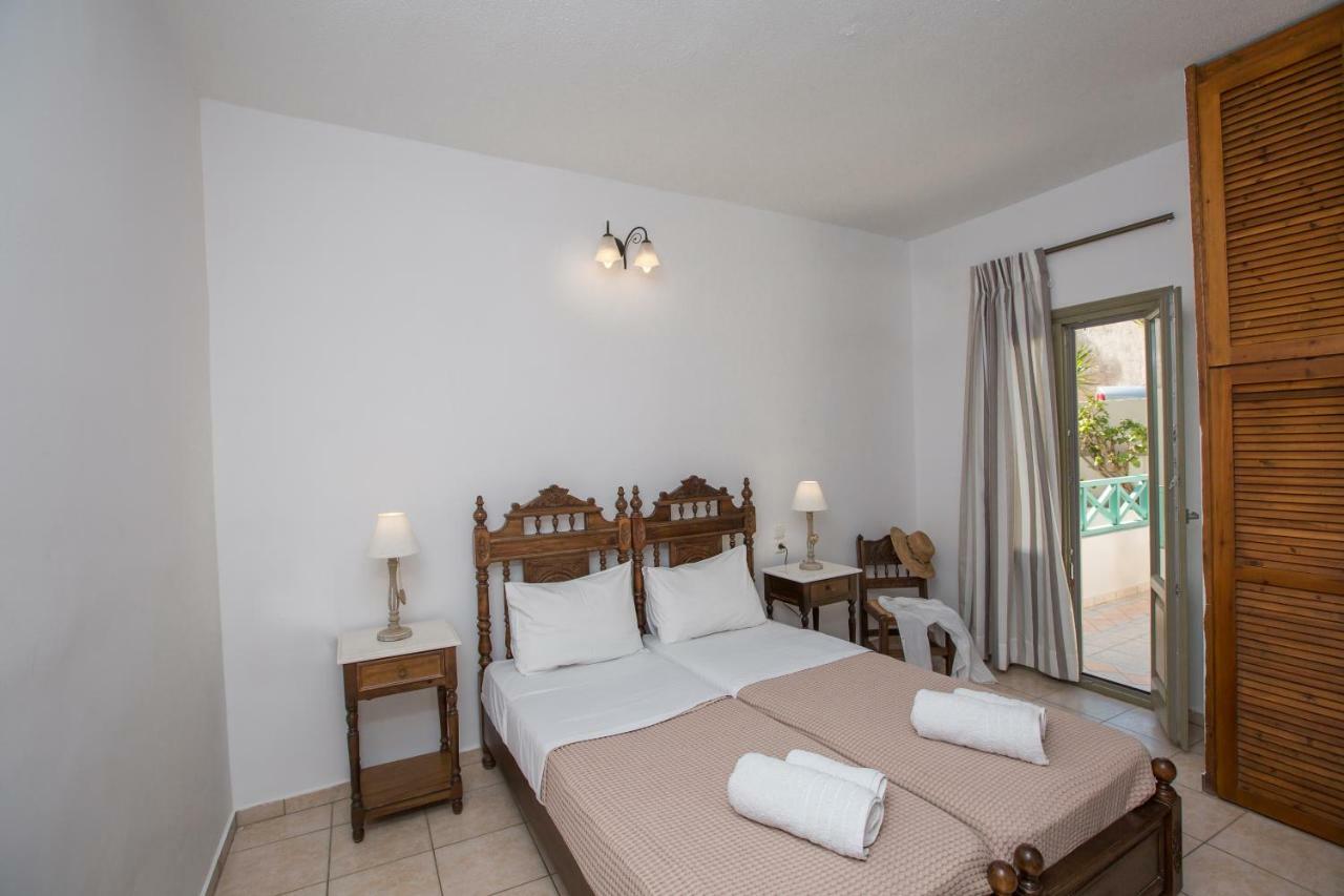Hotel Aldea Karterados (Santorini)